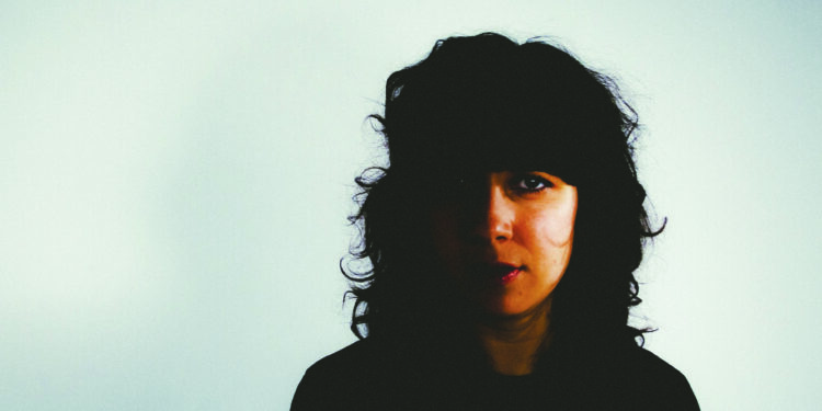 Portrait de Laura Cahen par Jérémy Soma