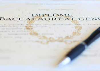 Le bac, monument historique