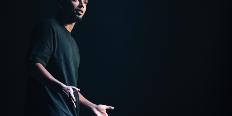 Waly Dia se permet tout