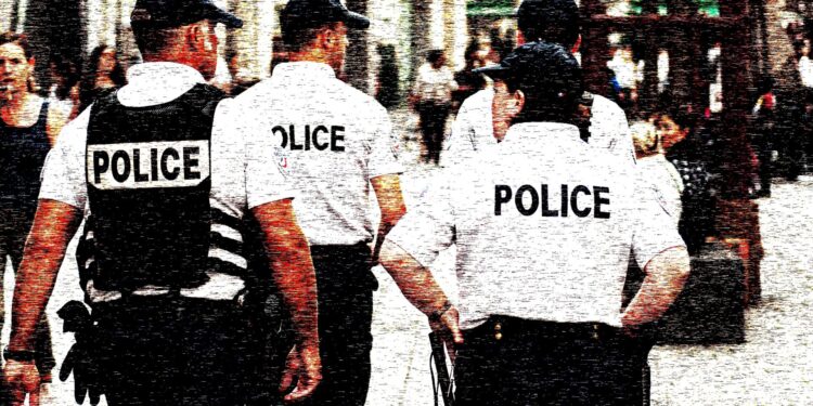 Une seule lettre vous manque et tout est déformé