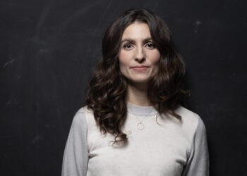 Marine Leonardi : une Mosellane sur les planches du Jamel Comedy Club