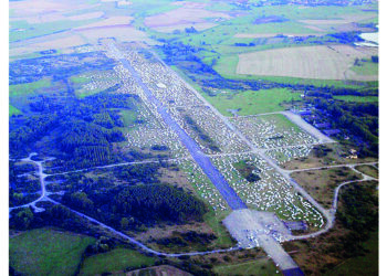 Caravane des gens du voyage installée sur l’ancienne base aérienne de Grostenquin lors de l’édition 2023 du rassemblement évangélique