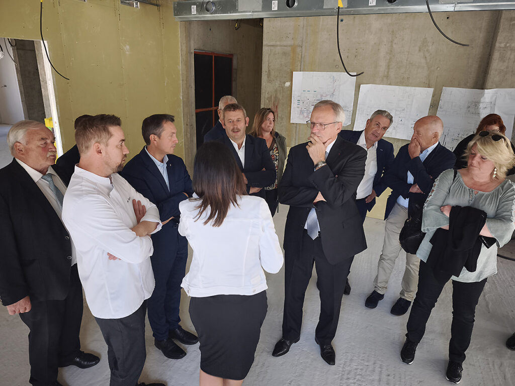 Chantier du futur hôtel-spa Domaine de l’Éclaircie à Lettenbach, présenté lors de la journée de territoire sur le tourisme en Moselle.