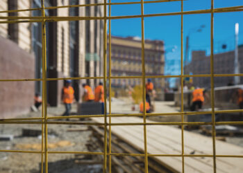 Chantier de construction d’un immeuble en 2025, symbole des enjeux du BTP.