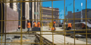 Chantier de construction d’un immeuble en 2025, symbole des enjeux du BTP.