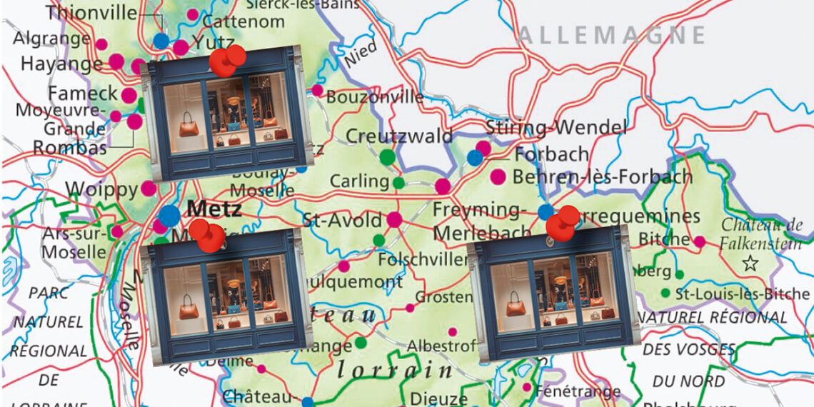 Carte de la Moselle illustrant plusieurs implantations de commerces avec vitrines positionnées sur le territoire