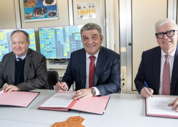 signature prêt PME défense BPALC BEI France financement