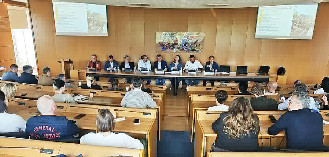 Réunion des Vitrines de Metz avec commerçants et élus à Metz en 2026