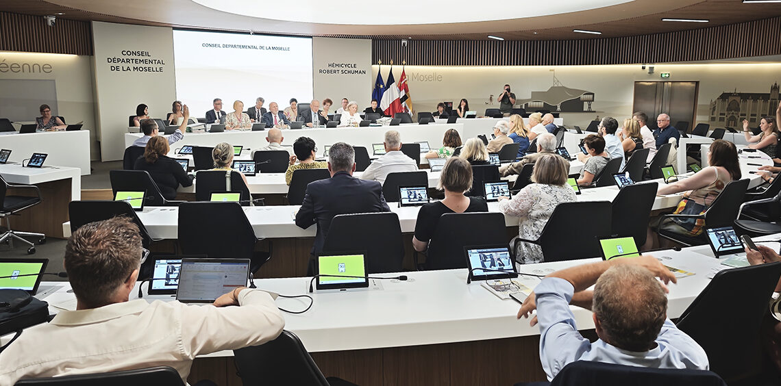 Patrick Weiten lors de la 2e réunion trimestrielle du Conseil départemental de la Moselle consacrée notamment au projet A31bis.
