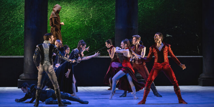 Scène du ballet Roméo et Juliette de Sergueï Prokofiev interprété par le Ballet de l’Opéra-Théâtre de l’Eurométropole de Metz dans le cadre de la saison 2026-2027 hors les murs.
