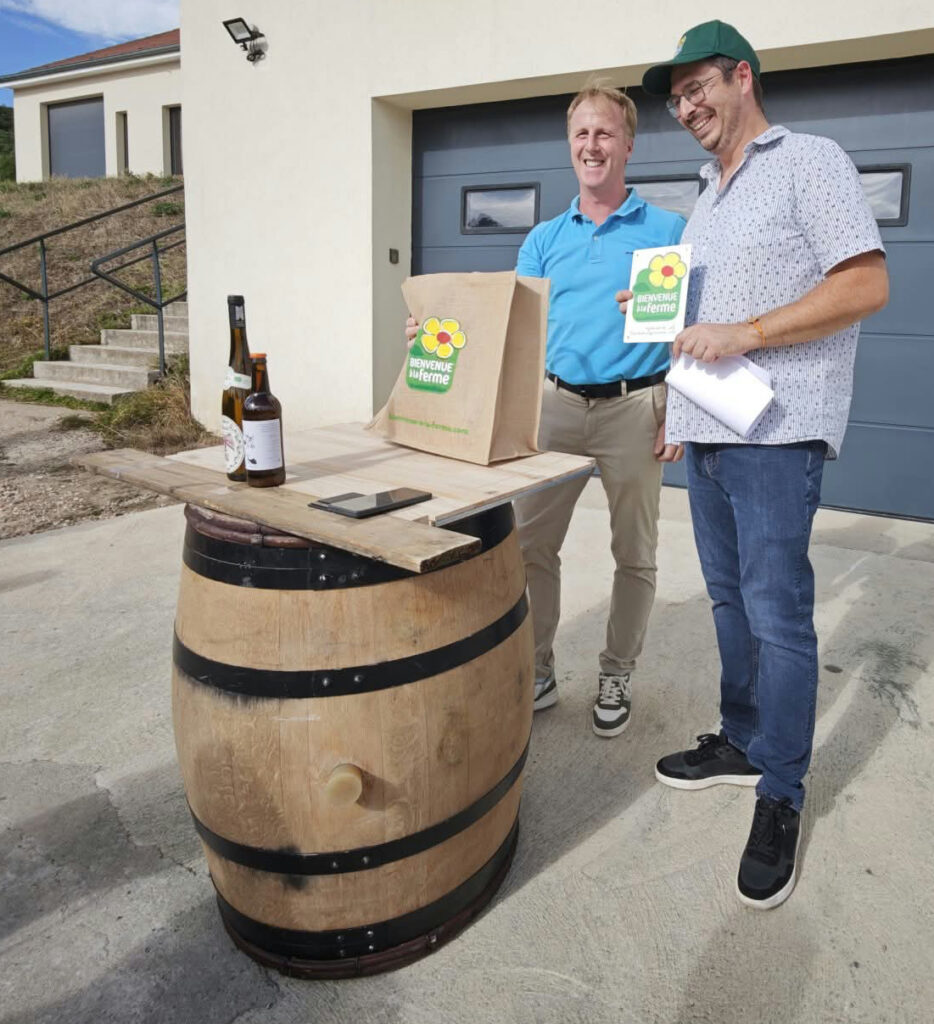 Remise de la marque Bienvenue à la ferme au Domaine La Joyeuse en Moselle
