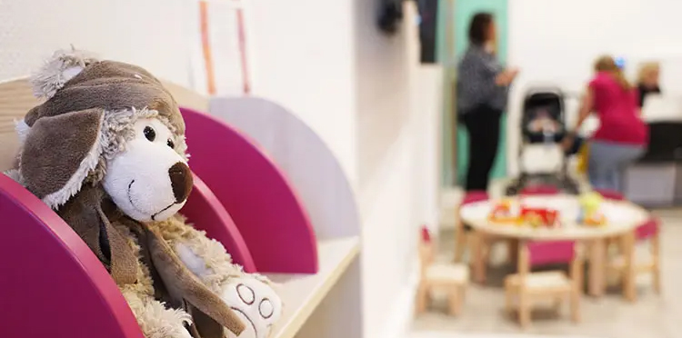 Maison des bébés à Metz : espace d’accueil et de jeux destiné aux tout-petits et à leurs parents.